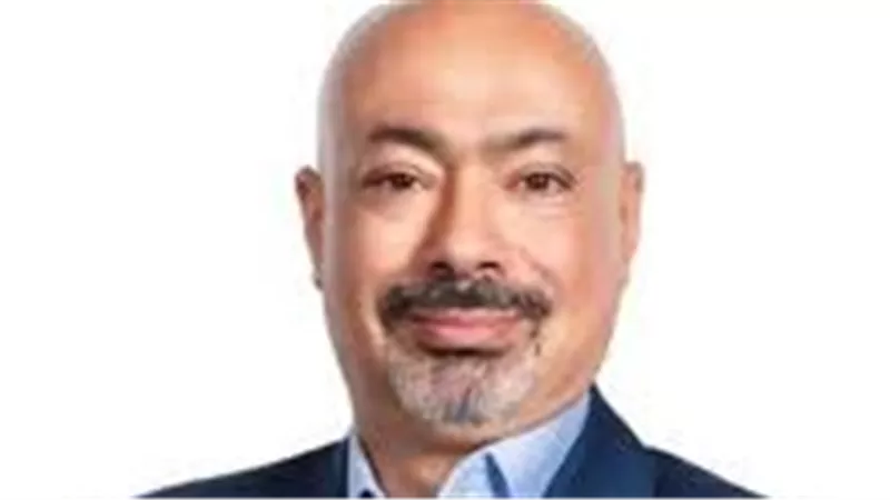 3 مليار درهم إيرادات e& في 2025 ودويدار يغادر منصبه بنهاية مارس