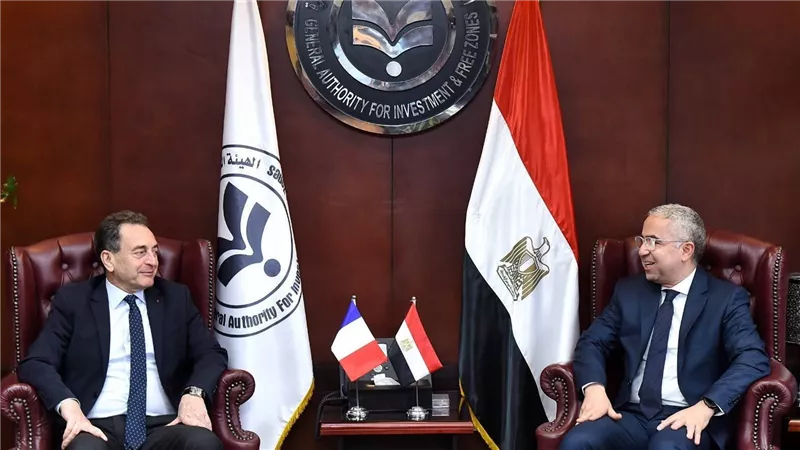 سفارة فرنسا تدعو الهيئة العامة للاستثمار والمناطق الحرة للمشاركة في منتدى الأعمال الفرنسي بباريس وليون