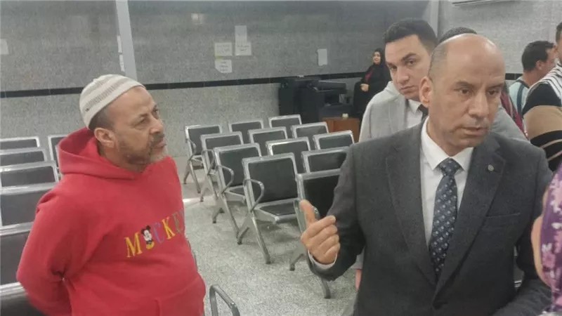 وزير العمل يوجّه بسرعة إعداد تطبيق إلكتروني لحجز مواعيد توثيق عقود العمل بالخارج..