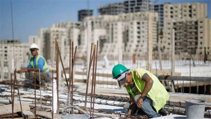 حصاد مارس بالبورصة.. قطاع العقارات يبتلع السيولة بـ 23.7 مليار جنيه
