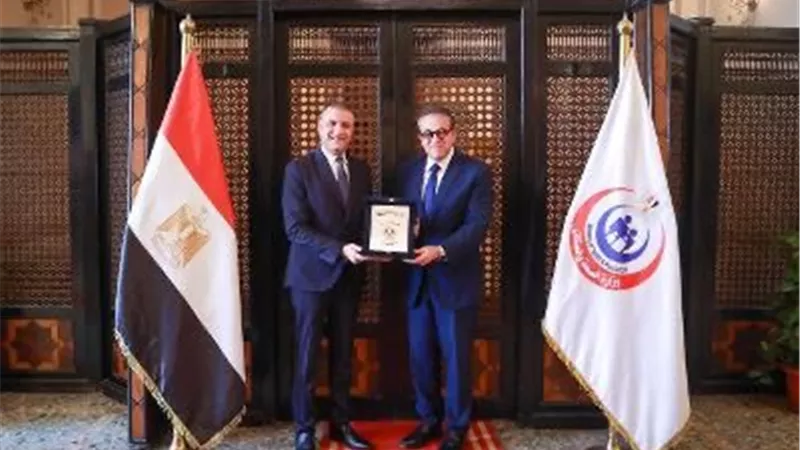الصحة تكرم «نستله الشرق الأوسط» و«تروس مصر للتنمية» لتقديم الرعاية الطبية لأكثر من 3000 طفل