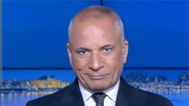 أحمد موسى: مصر بها 10 ملايين لاجئ.. والمصريون أولى بمبادرات «حياة كريمة»