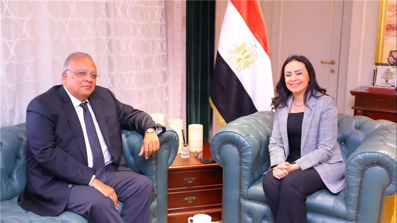 التضامن وحقوق الإنسان تبحثان تطوير برامج الحماية الاجتماعية