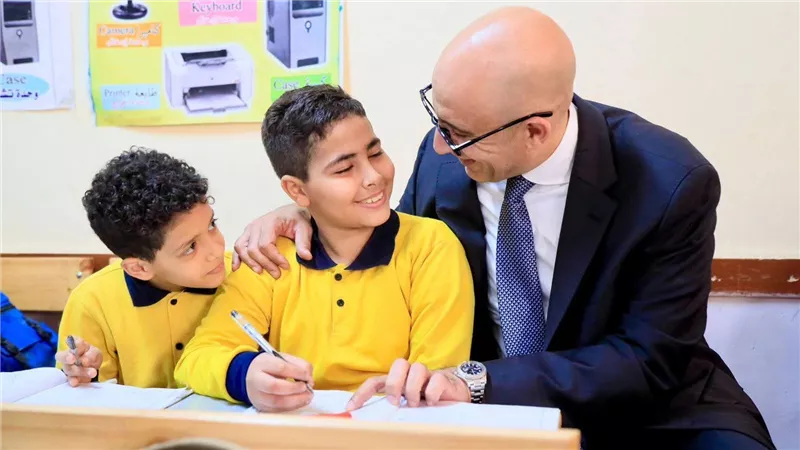 وزير التربية والتعليم : تدريس البرمجة والذكاء الاصطناعي والثقافة المالية خطوة محورية لإعداد الطلاب لوظائف المستقبل