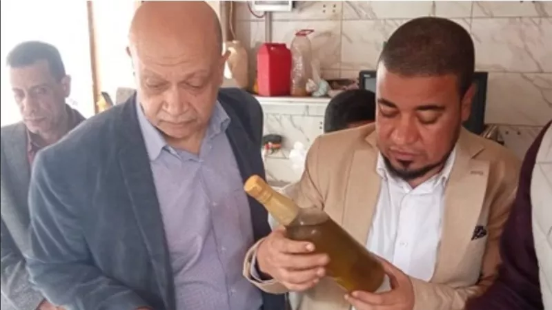 بتكليف من وزير الزراعة.. حملة مكبرة تداهم محلاً انتحل صفة الوزارة لبيع لحوم غير صالحة بالقليوبية