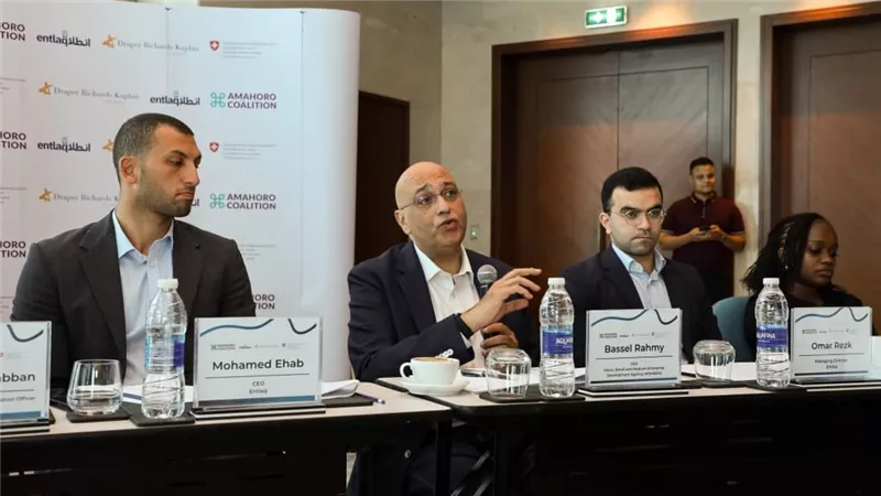 جهاز تنمية المشروعات يبحث مستقبل الاستثمار فى مجال ريادة الأعمال