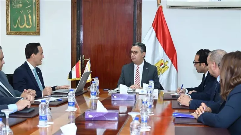 التموين تُوجّه بإطلاق الموقع الرسمي لجهاز تنمية التجارة وتسريع التحول الرقمي