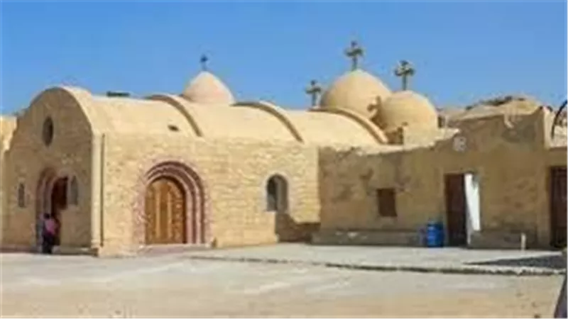 هدوء الأوضاع بعد تنفيذ قرار إزالة تعديات بمحيط دير الملاك غبريال بالفيوم