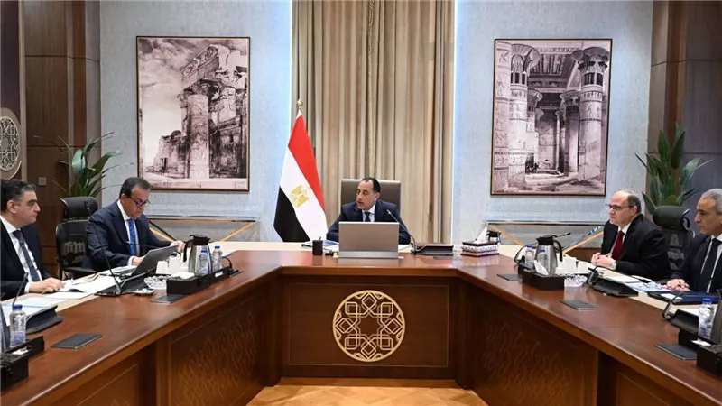 أبو العنين : مصنع «فارما زاد جروب» يُصدر 30% من الإنتاج 