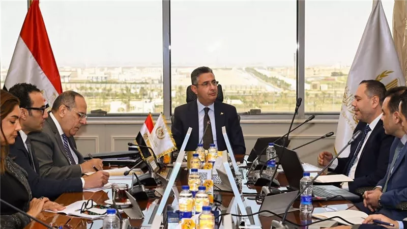 وزير التموين يبحث مع “سُبل للاستثمار التجاري” تعزيز الشراكة مع القطاع الخاص وتوسيع استغلال الأصول