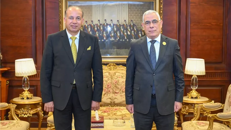 النائب العام يستقبل رئيس جامعة المنصورة ووفدًا من قياداتها وطلابها في ختام البرنامج التدريبي للتعريف بدور النيابة العامة