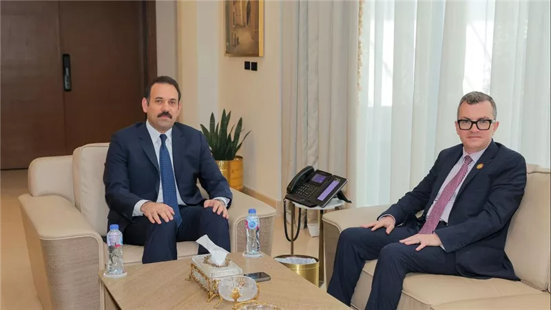 وزير التخطيط والتنمية الاقتصادية يجتمع مع المدير التنفيذي لجهاز مستقبل مصر للتنمية المستدامة
