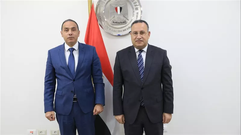 فكر جديد لتعزيز الثقافة المالية .. تعاون بين التعليم العالي والرقابة المالية لدمج طلاب الجامعات في أسواق الاستثمار