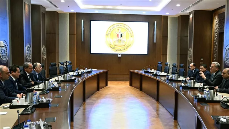 مباحثات مصرية - لبنانية لتعزيز وتوسيع التعاون في قطاع البترول والغاز