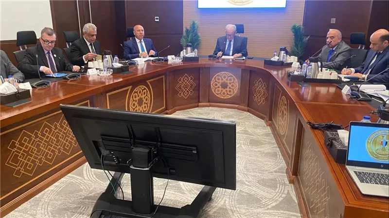 الحكومة تناقش تعديلات على قانون قطاع الأعمال لتعزيز الحوكمة ورفع كفاءة الشركات