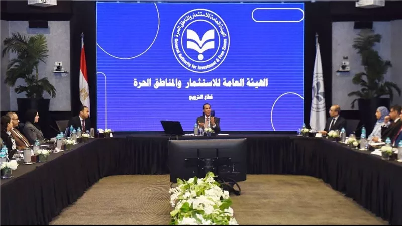 رئيس هيئة الاستثمار يبحث فرص جذب الاستثمارات وتحويلها إلى مشروعات فعلية