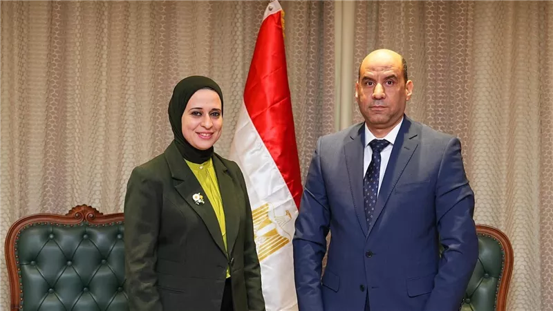 وزير العمل ونائبة وزير الخارجية يبحثان التعاون لفتح أسواق عمل جديدة أمام الكوادر المصرية بالخارج
