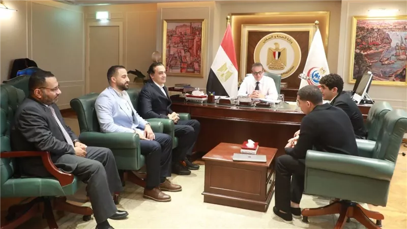 وزير الصحة يبحث مع رئيس مجلس إدارة شركة Dino Activations تعزيز التعاون 
