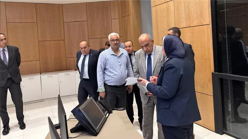 وزير الكهرباء يتابع جاهزية الشبكة الموحدة بالمركز القومي للتحكم في الطاقة