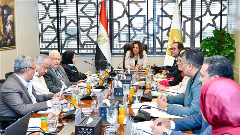 منال عوض : تطوير شامل لمنظومة القيد والاعتماد البيئي ورفع كفاءة الاستشاريين والأخصائيين البيئيين
