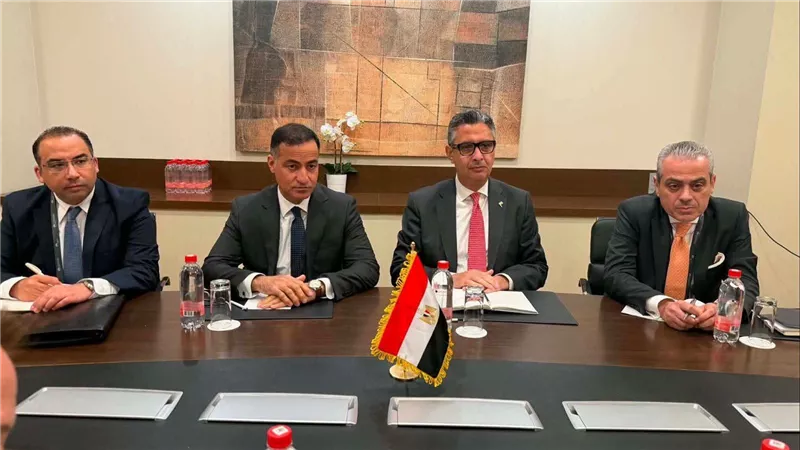 وزير التموين يبحث مع البورصة الروسية للسلع تعزيز التعاون مع البورصة السلعية المصرية