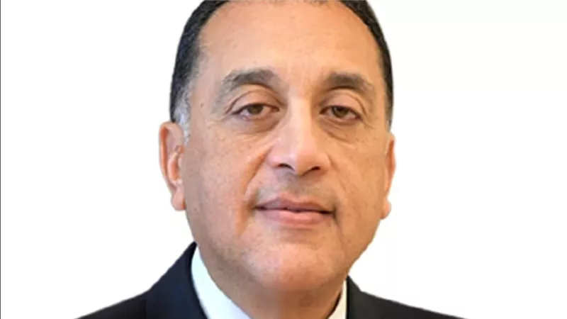 رئيس الوزراء يبدأ جولة موسعة لافتتاح وتفقد عدد من المشروعات الخدمية والتنموية بالجيزة
