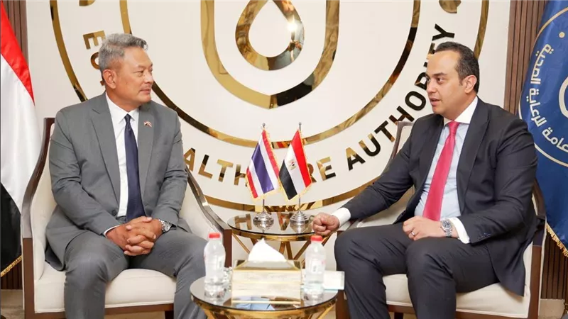 رئيس هيئة الرعاية الصحية يستقبل سفير تايلاند بالقاهرة لبحث شراكات استراتيجية في التغطية الصحية الشاملة 