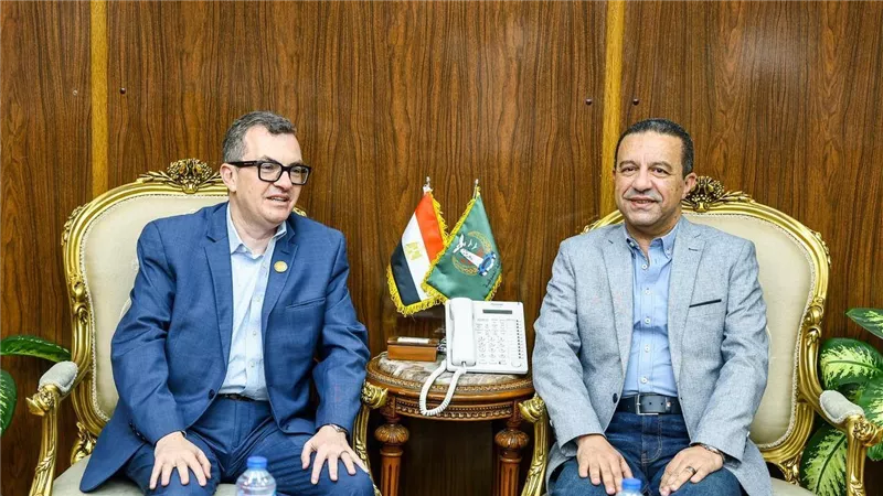 وزير التخطيط يوجه بصرف ٢٥ جهاز كمبيوتر للمراكز التكنولوجية بمحافظة المنوفية لتيسير الخدمات المقدمة للمواطنين 