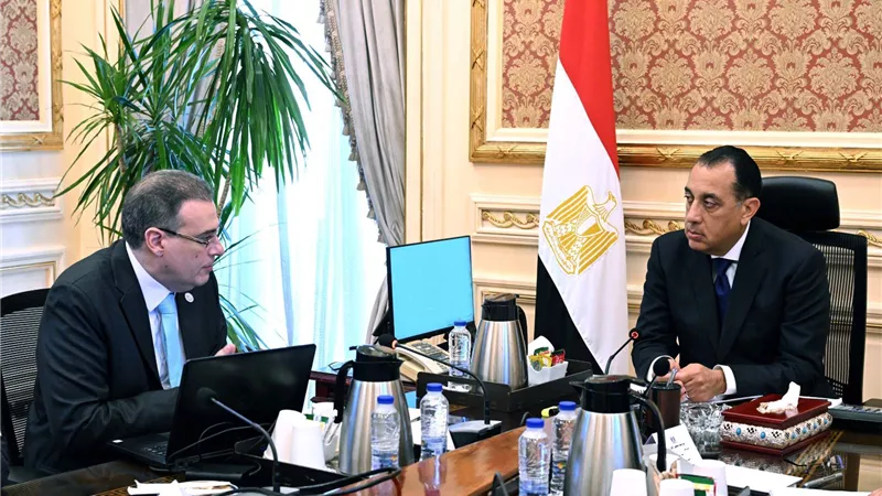 مدبولي يتابع خطط الإصلاح الإداري وتطوير الأداء الحكومي