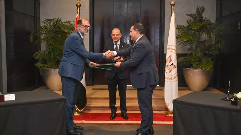 وزير الاستثمار والتجارة الخارجية يشهد توقيع بروتوكول تعاون بين الهيئة القومية لسلامة الغذاء وجهاز التمثيل التجاري
