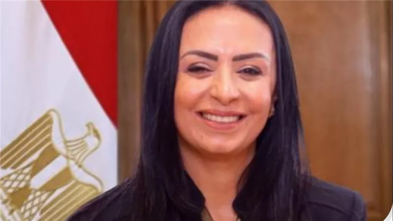 مجلس الوزراء يضم مايا مرسي إلى 