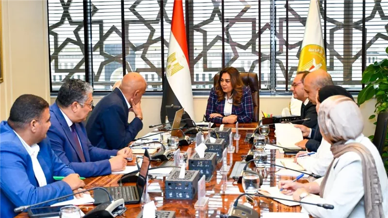 منال عوض: البحر الأحمر أحد أهم النظم البيئية البحرية عالمياً ويمثل ثروة طبيعية وسياحية واقتصادية 