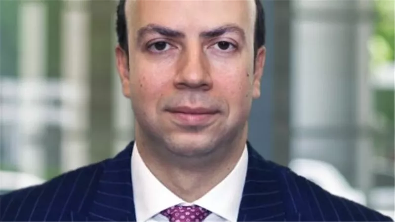 نائب محافظ البنك المركزي من لندن: ملتزمون باستقرار سوق الصرف وتوفير مناخ جاذب للاستثمار