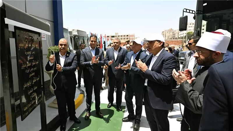 رئيس الوزراء يفتتح محطة تموين سيارات محافظة القاهرة المحوكمة