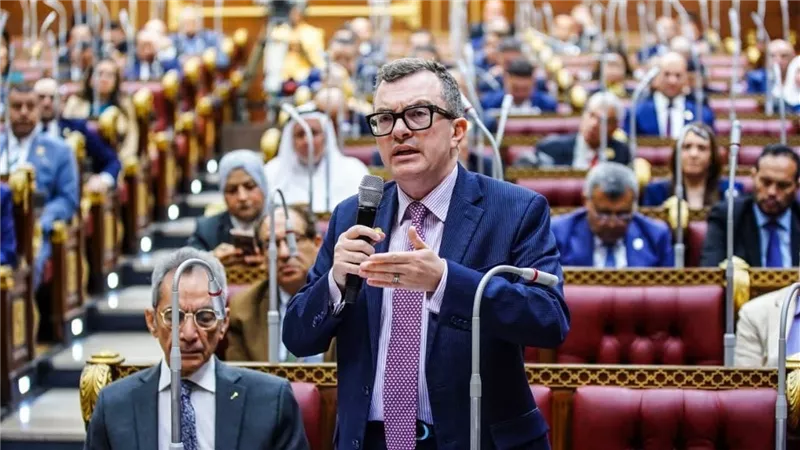 رستم : 600 مليون جنيه سنويًا لتطوير القرى وإطلاق التأمين الصحي الشامل بخطة التنمية