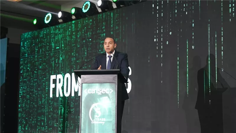 إسلام عزام: الأمن السيبراني ركيزة الشمول المالي بأولويات الرقابة المالية