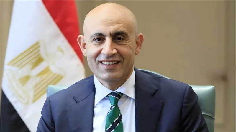 وزير التربية والتعليم يعتمد حافز إثابة 2000 جنيه لرؤساء لجان الثانوية العامة