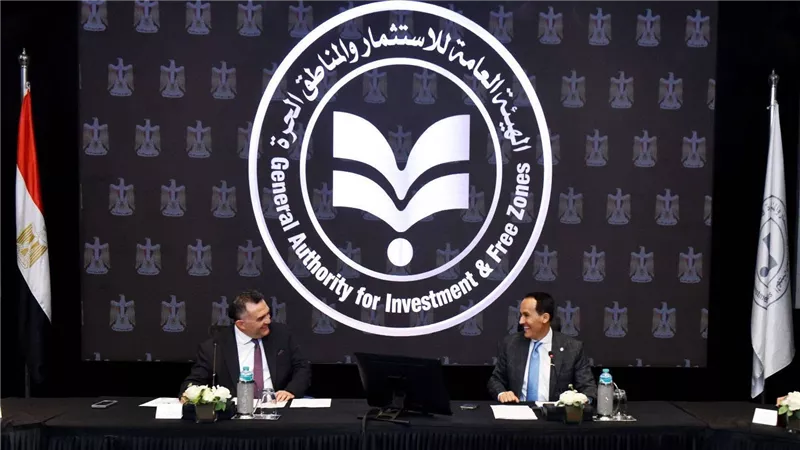 هيئة الاستثمار والبورصة تبحثان زيادة الشركات المقيدة وتعزيز التكامل المؤسسي المشترك