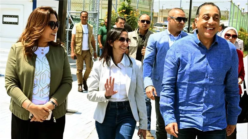 رئيس الوزراء يتفقد عدداً من المشروعات الخدمية والتنموية بمحافظة البحيرة