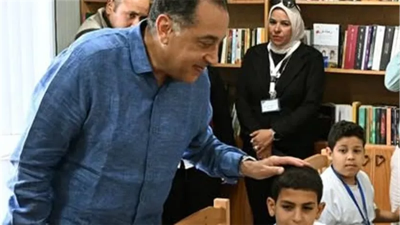 مدبولي: بناء الإنسان المصري يبدأ من اكتشاف المواهب ورعايتها