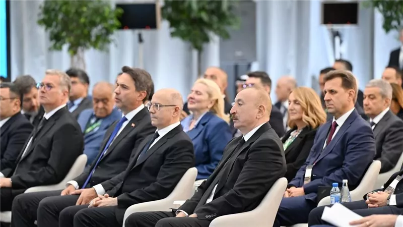 وزير البترول والثروة المعدنية يشارك في افتتاح أسبوع باكو للطاقة بأذربيجان ممثلاً لمصر
