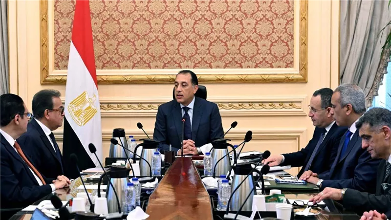 رئيس الوزراء يتابع مستجدات الموقف التنفيذي لمستشفى 500500 للأورام بالشيخ زايد الجديد