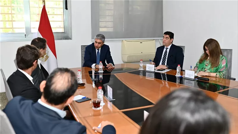 وزير السياحة يبحث مع مصر إيطاليا العقارية التوسع في الاستثمار الفندقي بمصر