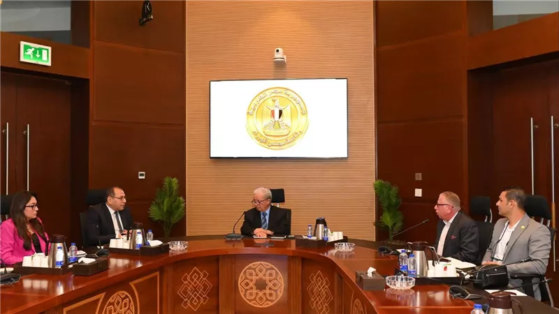 نائب رئيس الوزراء للشؤون الاقتصادية يتابع تنفيذ المشروع القومي لتطوير صناعة الغزل والنسيج ويؤكد تعظيم الاستفادة من الأصول