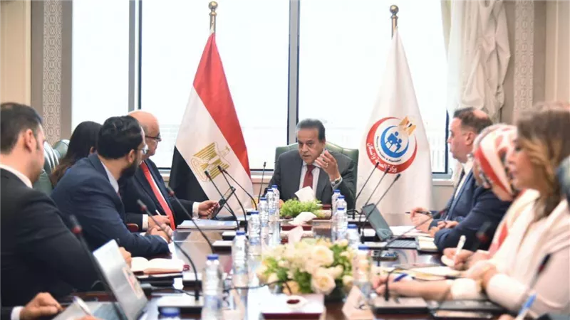 وزير الصحة يبحث مع مجموعة “ميكو ميد” تعزيز التعاون في الابتكار الصحي والتكنولوجيا الطبية