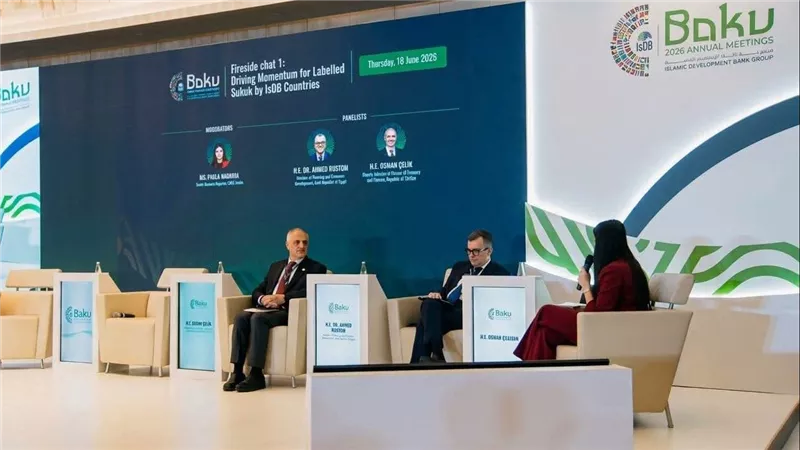 أحمد رستم : برنامج لإصدار صكوك سيادية دولية بـ5 مليارات دولار وثقة المستثمرين تدعمها نمو الاقتصاد المصري