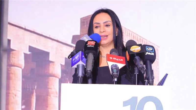 وزيرة التضامن الاجتماعي تشهد احتفالية مرور 10 سنوات على إنشاء وتشغيل مستشفيات شفاء الأورمان بالأقصر