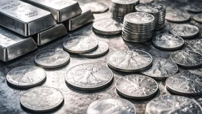استقرار أسعار الفضة في مصر رغم هبوط الأونصة عالميًا.. وسبائك الكيلو تسجل 138 ألف جنيه