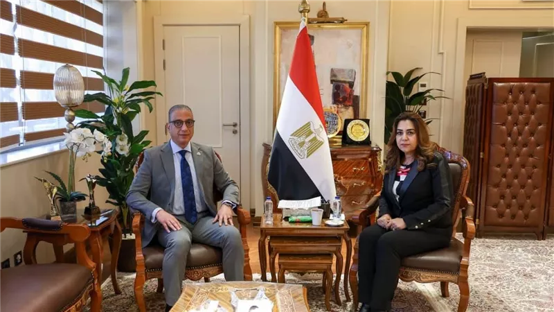 التنمية المحلية تتابع مشروعات الجيزة والتصالح والنظافة وحياة كريمة