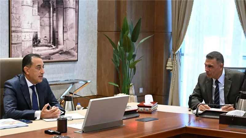 مدبولي يتابع مشروعات جنوب سيناء وخطة التنمية حتى 2040
